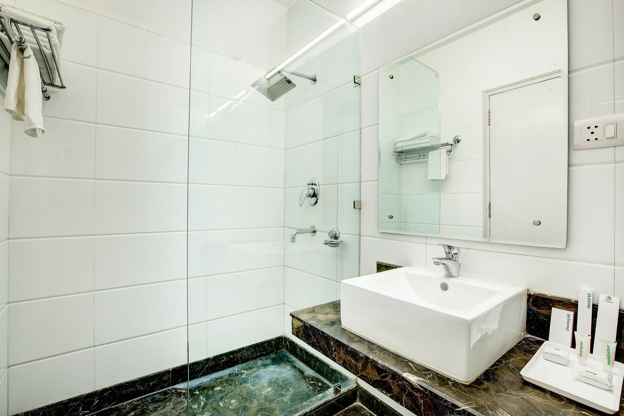 Hotel Treebo C T International Delhi  Exterior foto